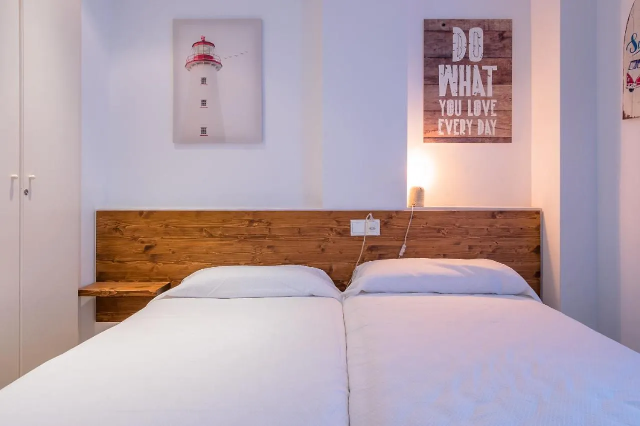 Bn-3 Calella De Palafrugell 6 Pax Apartment